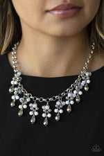 Load image into Gallery viewer, Traveling Trendsetter Necklace
