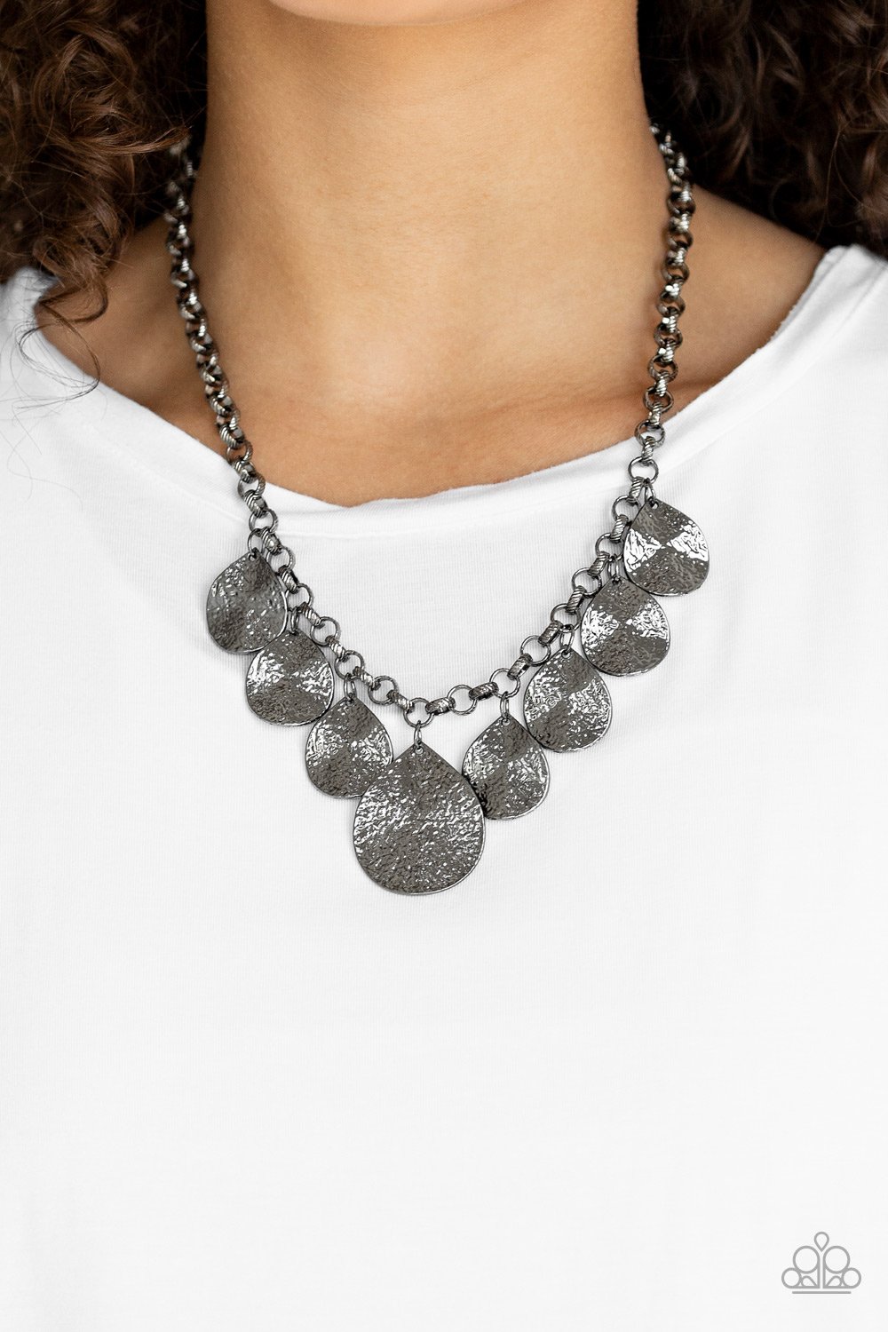 Texture Storm Necklace