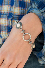Load image into Gallery viewer, Musical Mountains White Bracelet
