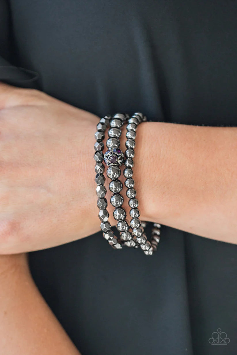 Noticeable Noir Bracelet