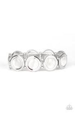 Load image into Gallery viewer, Muster Up The Luster Bracelet
