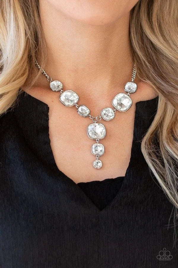Legendary Luster Necklace