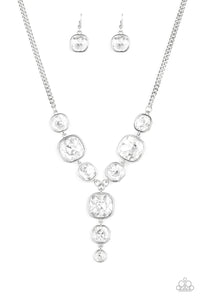 Legendary Luster Necklace