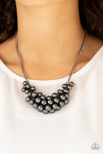 Load image into Gallery viewer, Grandiose Glimmer Necklace
