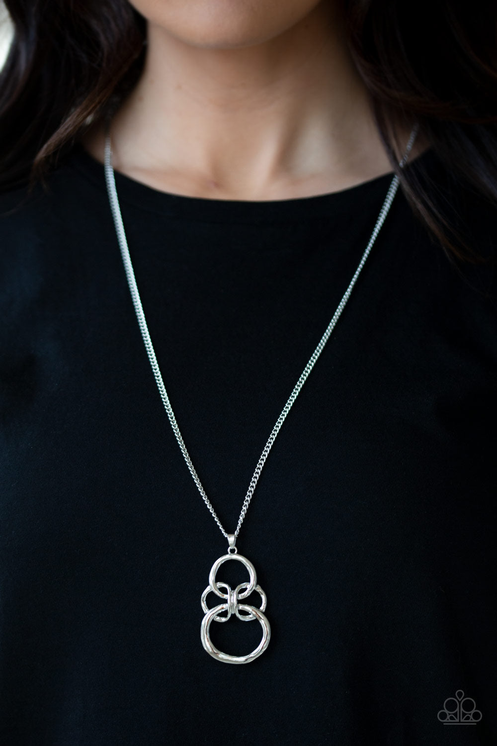 Courageous Contour Necklace