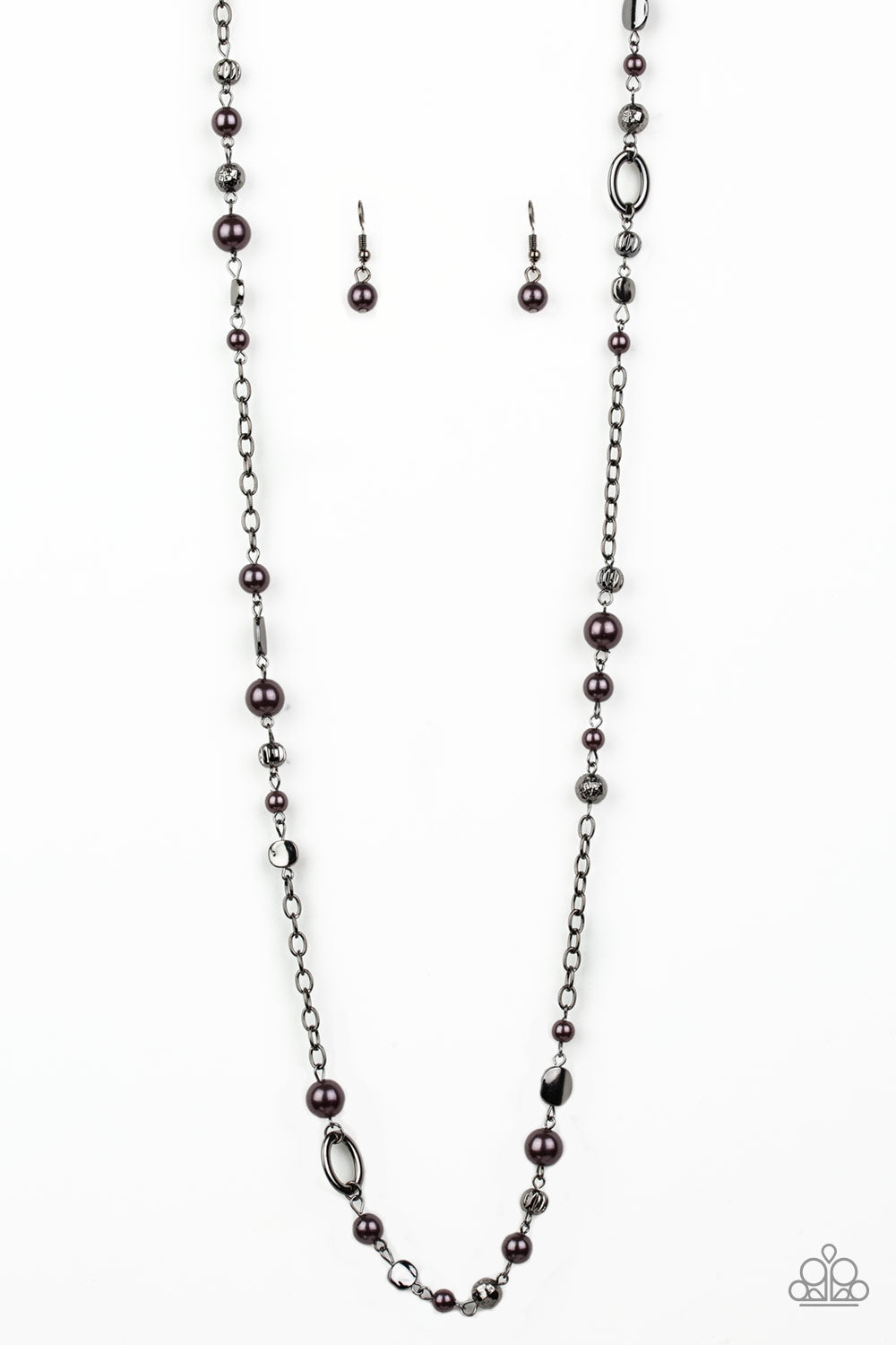 Make An Appearance Necklace
